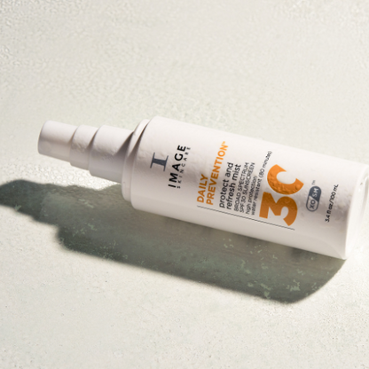 DAILY PREVENTION - Protect And Refresh Mist SPF 30